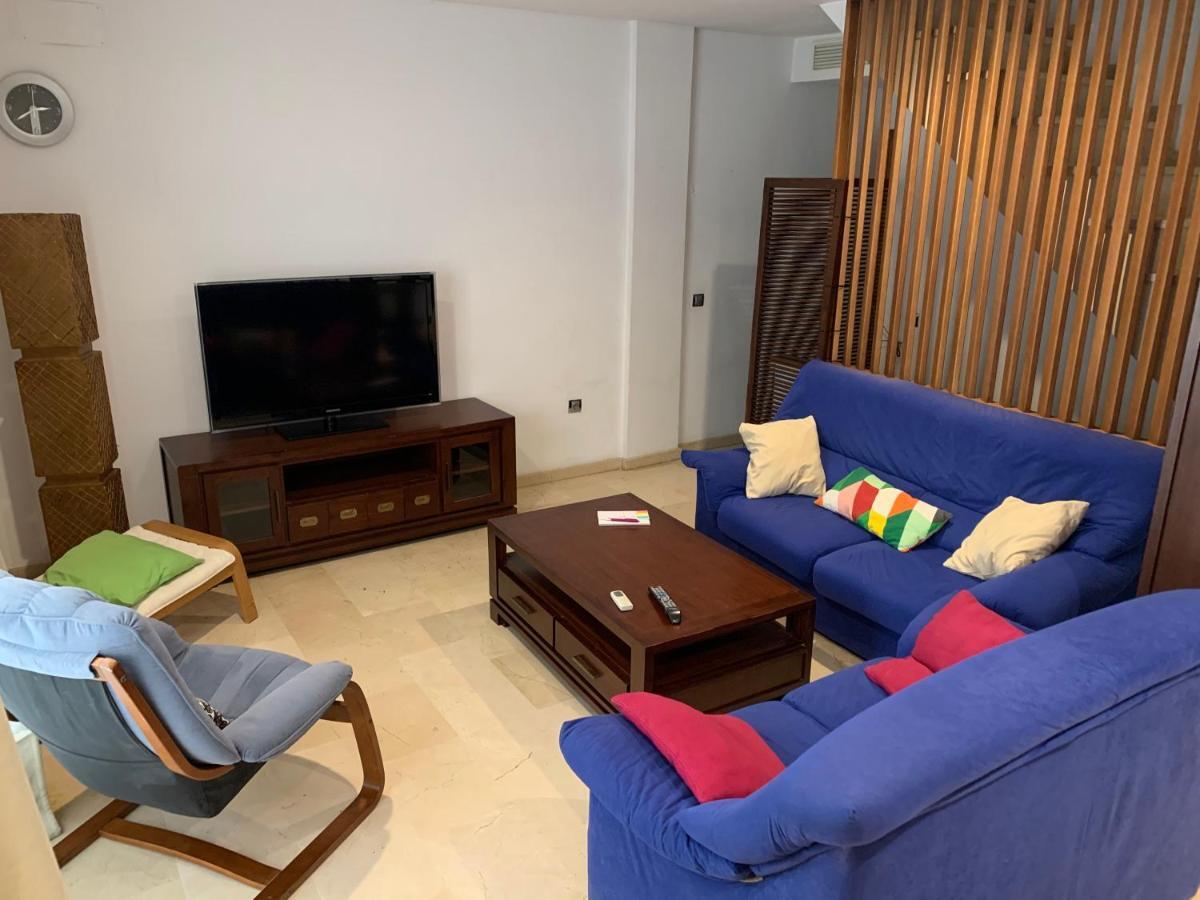 Castilleja , Casa-Apartamento Cerca Centro Sevilla Wifi Familias Trabajo Garaje 카스티예하데라쿠에스타 외부 사진